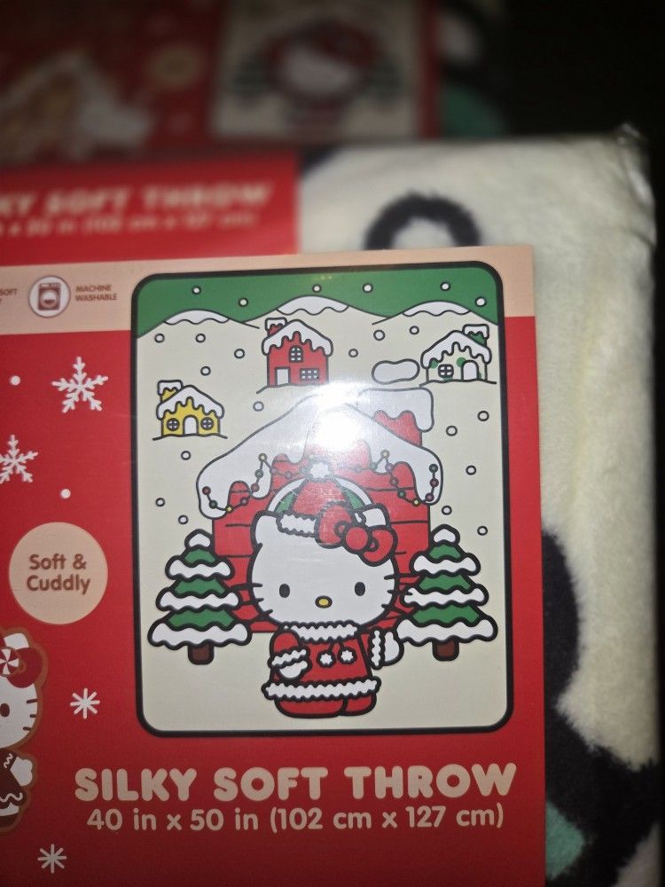 Hello Kitty Throw