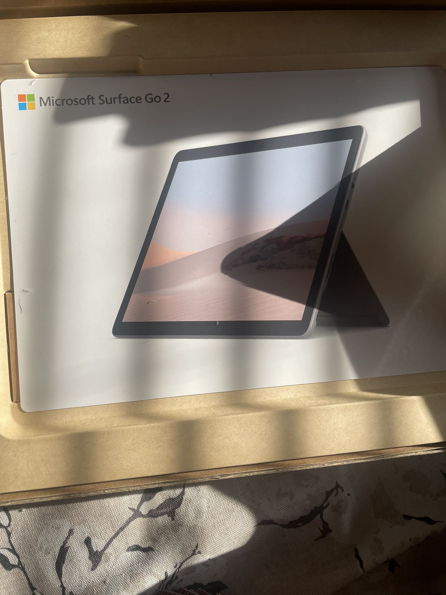 New In Box Microsoft Surface 2 Go Touchscreen