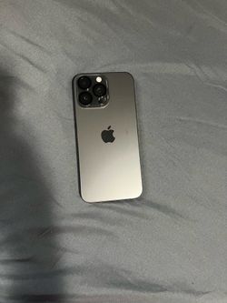 iPhone 15 pro max 526gb unlocked