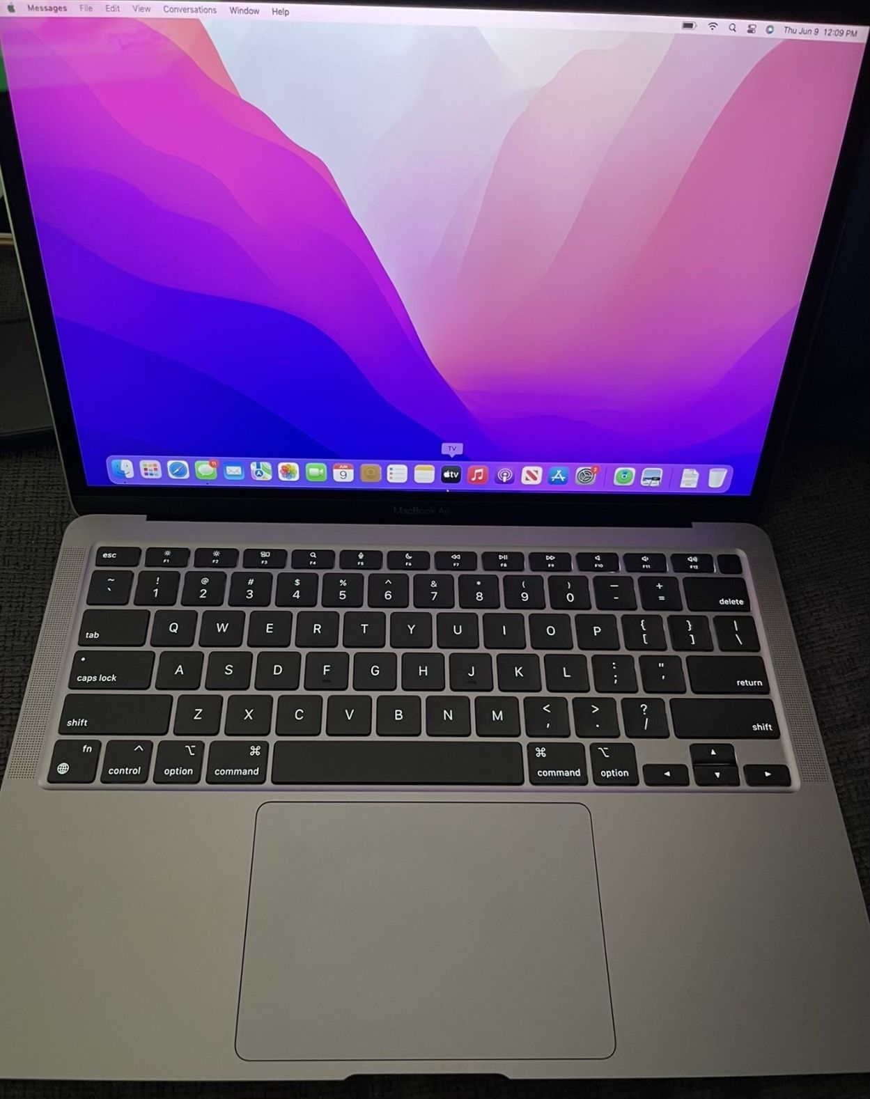 Brand New Apple MacBook Air M1 NO TRADES