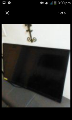 32in TV with built in DVD player