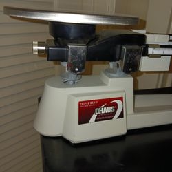 Scale ⚖️ 📐 Triple Beam☆☆☆ Ohaus ☆Acurate Measurement Device