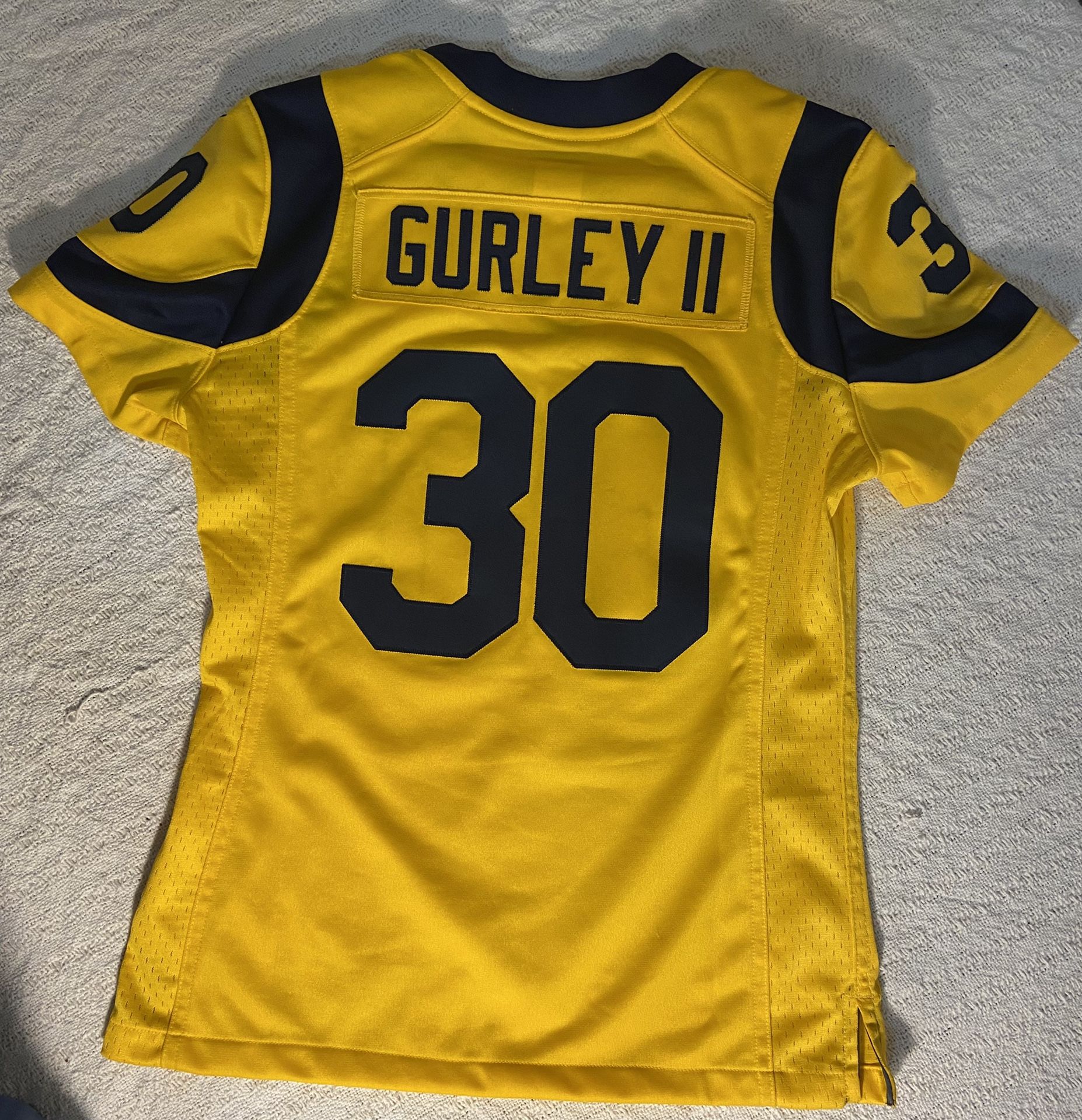 Todd Gurley Los Angeles Rams Color Rush Yellow Jersey Nike Womens Small for  Sale in Maumee, OH - OfferUp
