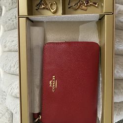 Brand new Coach wallet with charms