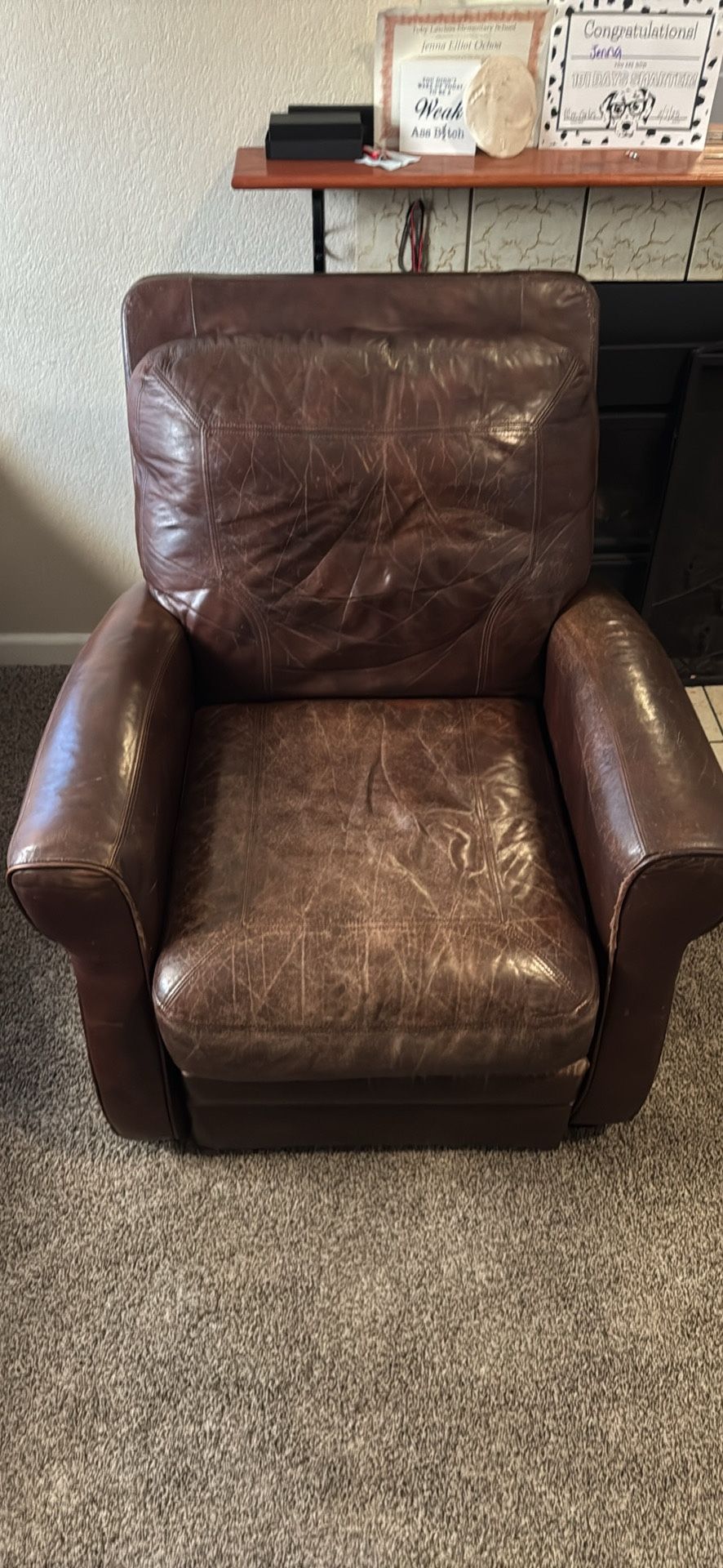 Lazy Boy Recline Chair $60