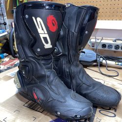 Sidi Motorcycle Boots Black/ Red 9 Mens 