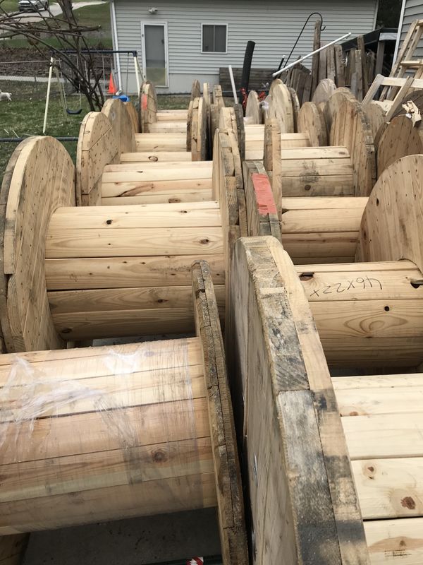 Wire Spool Patio Tables For In Omaha Ne Offerup