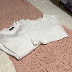 Tops Lot Of 2