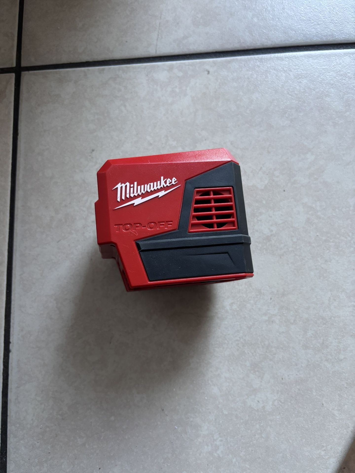 M18 175 Watt Powered Compact Inverter
