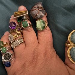 assorted stone rings