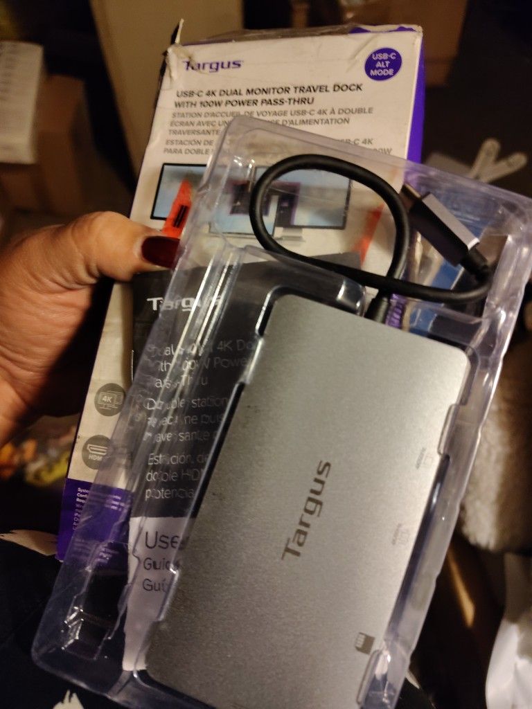 Targus Dual Monitor Travel Dock