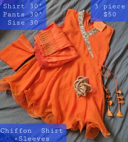 Girls Dresses. Prices On The Pics.