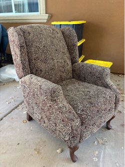 Recliening chairs