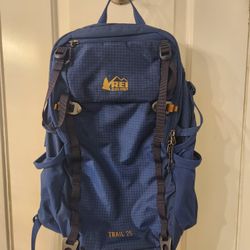REI Trail 25 Backpack