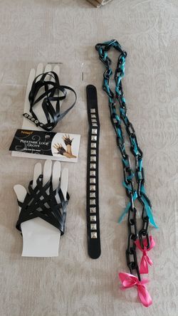 (Harley Quinn) Costume Accessories (Gloves, Chain, Choker)