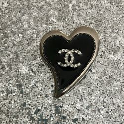 CC BROOCH