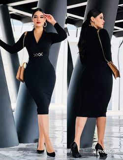 New Women's Dress Size Small Also Available In Red