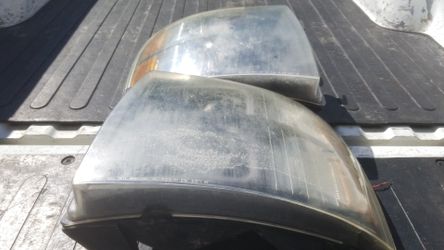 Headlights for 07 Silverado 1500