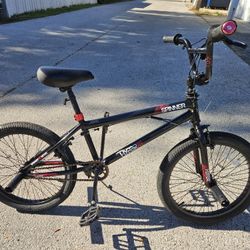 Almost new BMX BIKE
