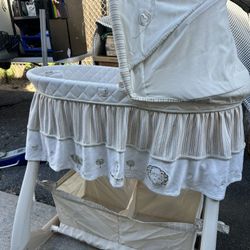 Baby Bassinet With Storage