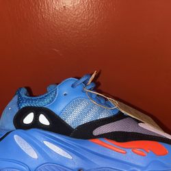 Yeezy Boost 700