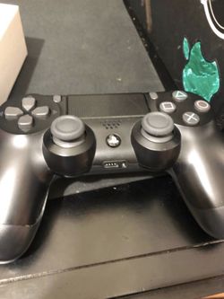 PS4 slim with controller and cables