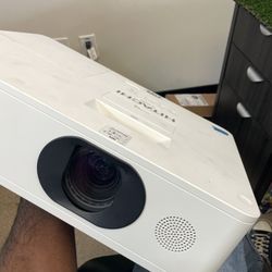 5000 Lumens Hitachi HDMI Projector 📽️ 