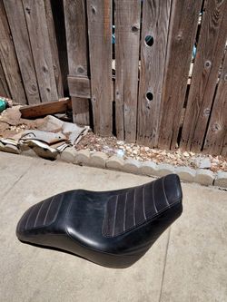 Soft tail seat