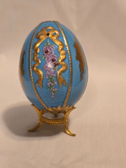 Turquoise Franklin Mint Egg