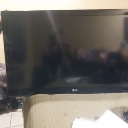 42"LG TV