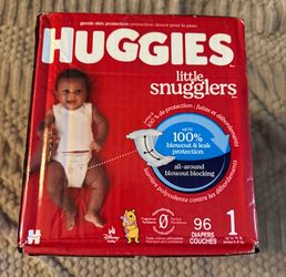 New Huggies Little Snugglers Baby Diapers Size 1 (Up to 14 lbs), 96 Count