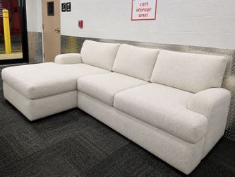 Free Delivery Today! Steam Cleaned and well kept! Large Kevin Charles sectional couch sofa. No stains or rips! Great condition!