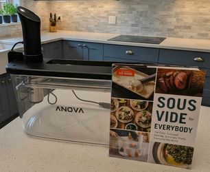 New Anova Sous Vide 12L Precision Container + America's Test Kitchen Cookbook Bundle