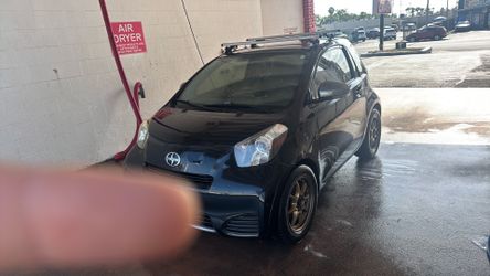 Scion IQ