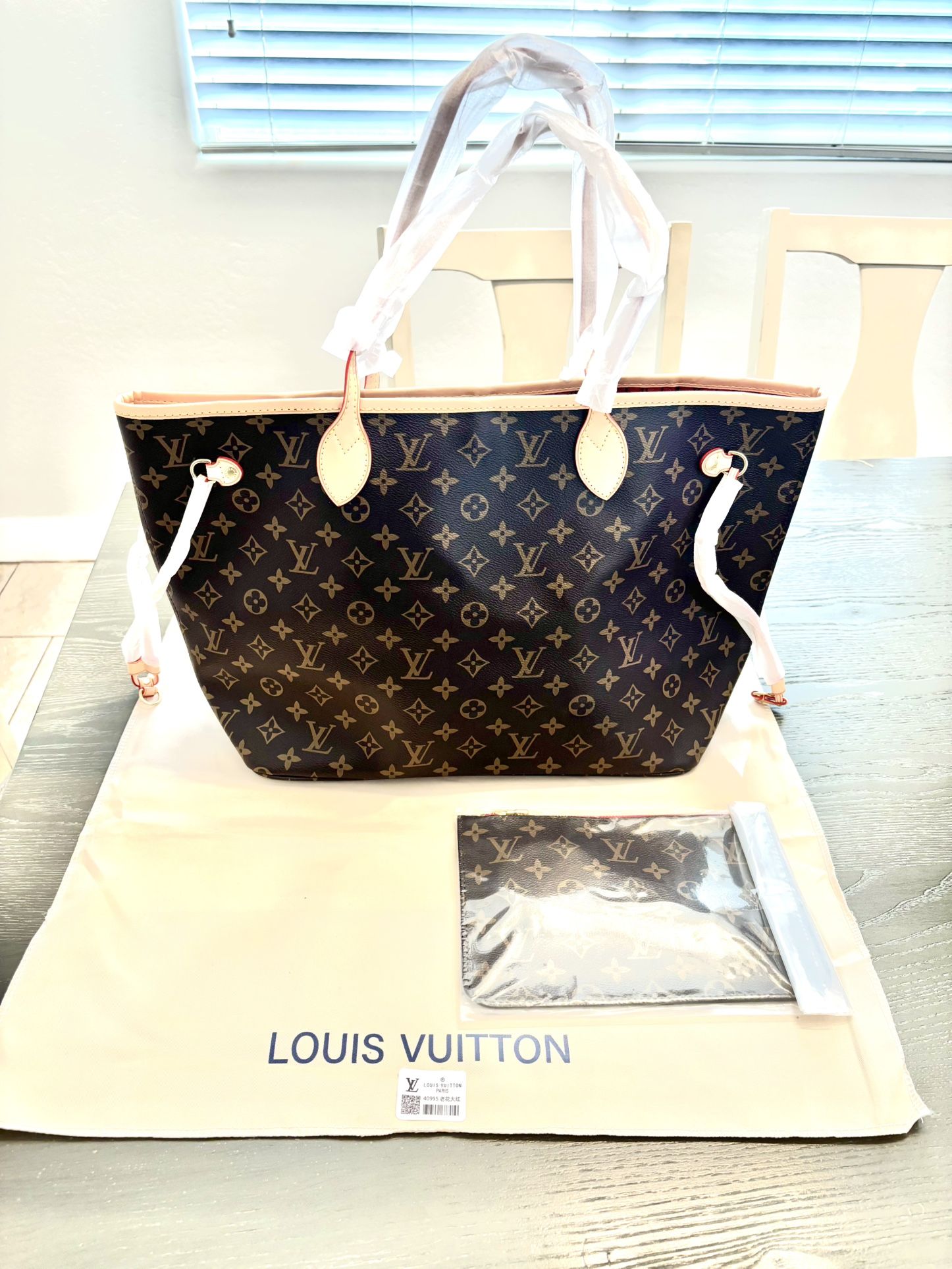 Louis Vuitton Never Full Bag 