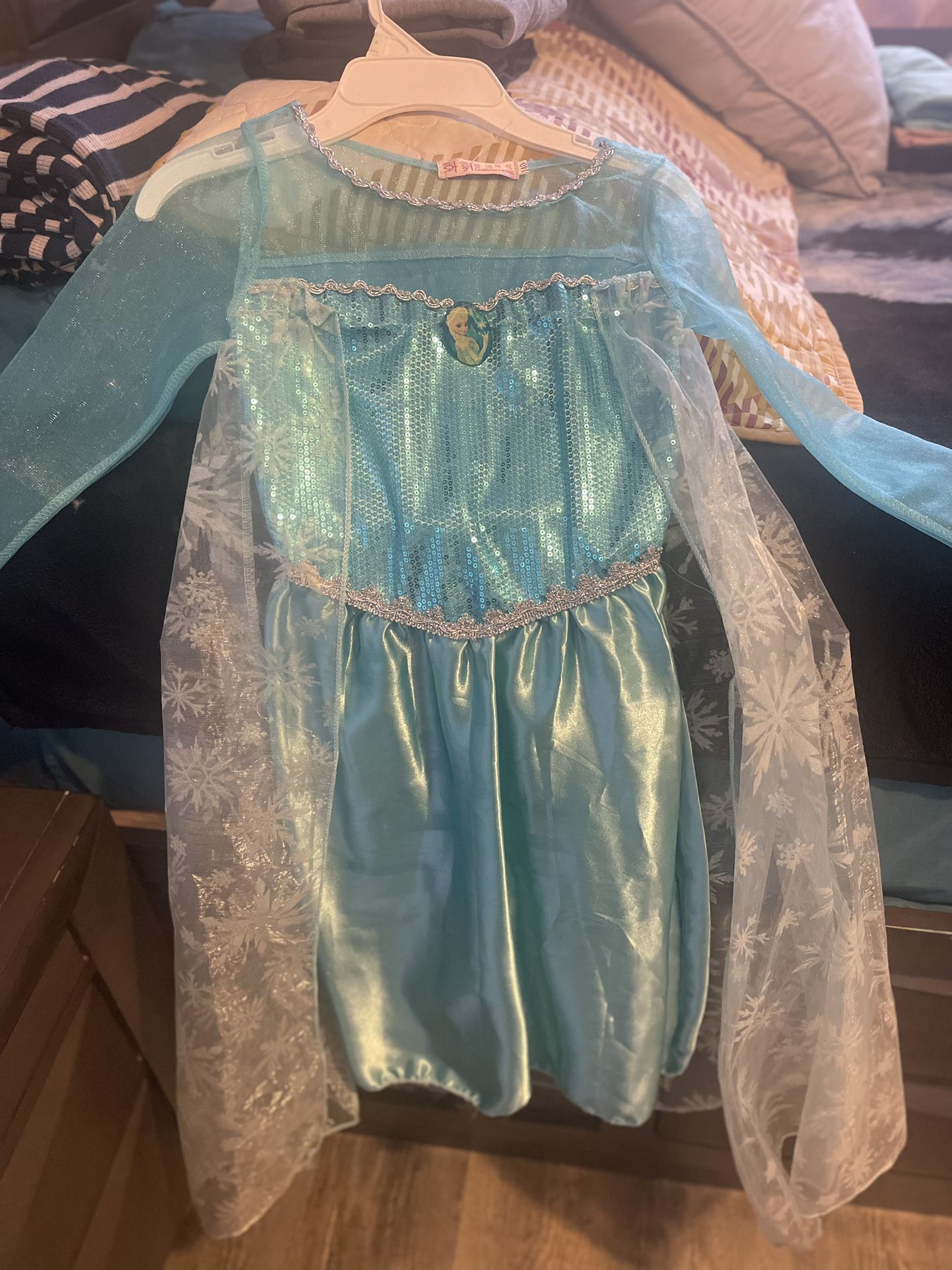 Elsa’s Dress - Frozen 