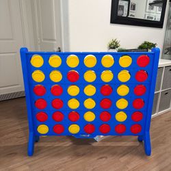 Connect 4 giant