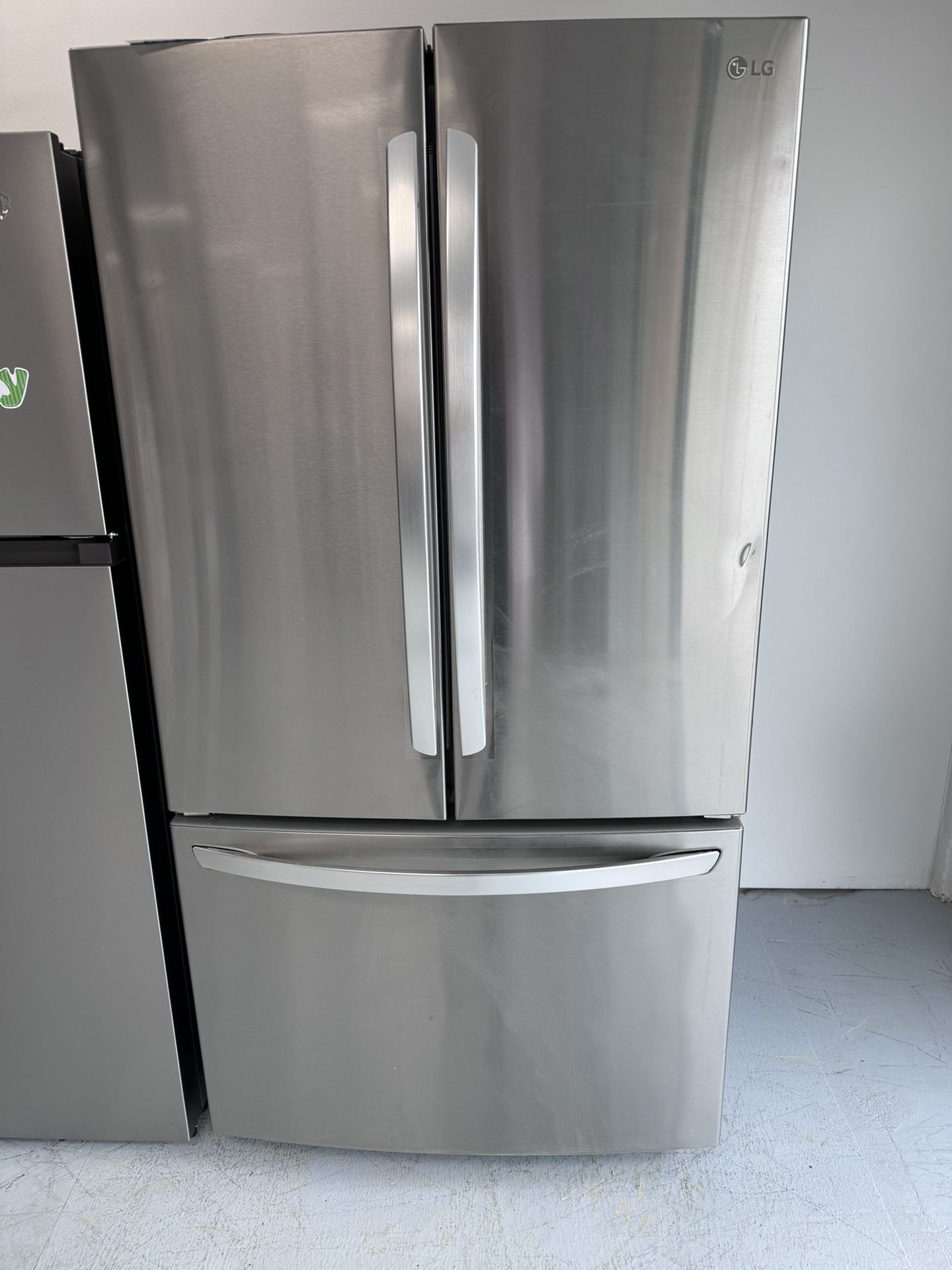 LG 29 Cu.ft French Door Refrigerator With Ice Maker