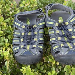 Khombu Boys Hiking Sport Water Sandal Size 12 $18