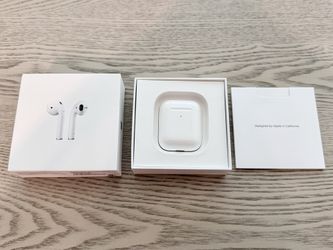 MRXJ2AM/A Apple AirPods with Wireless Charging Case