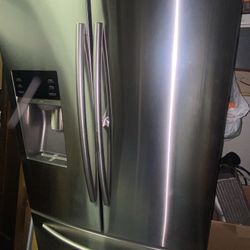 LG Refrigerator 