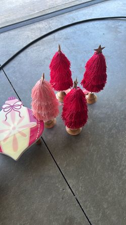 Christmas tabletop decor
