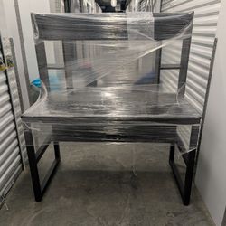 Bessler Gaming Desk with Hutch