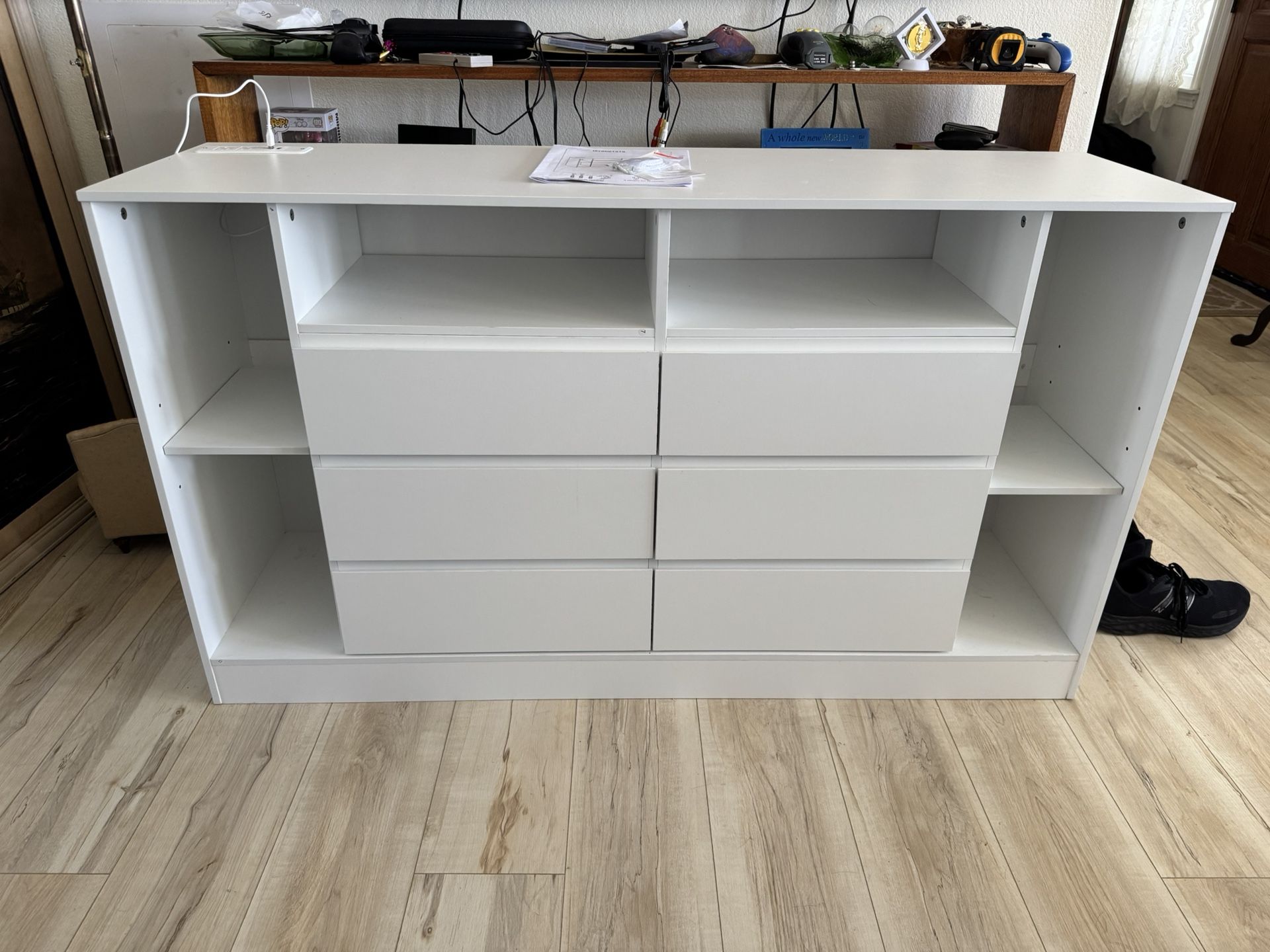 Brand New Light Up Dresser