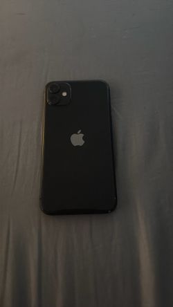 iPhone 11 used but I’m very good condition