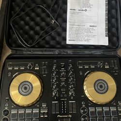 Pioneer DJ Controller