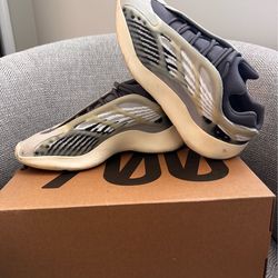 Yeezy 700