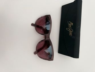Maui Jim Ailana Sunglasses MJ273 with Case