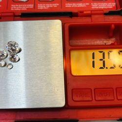 Stunning 13.90 carats  Loose WHITE SAPPHIRE Gemstone Assortment 