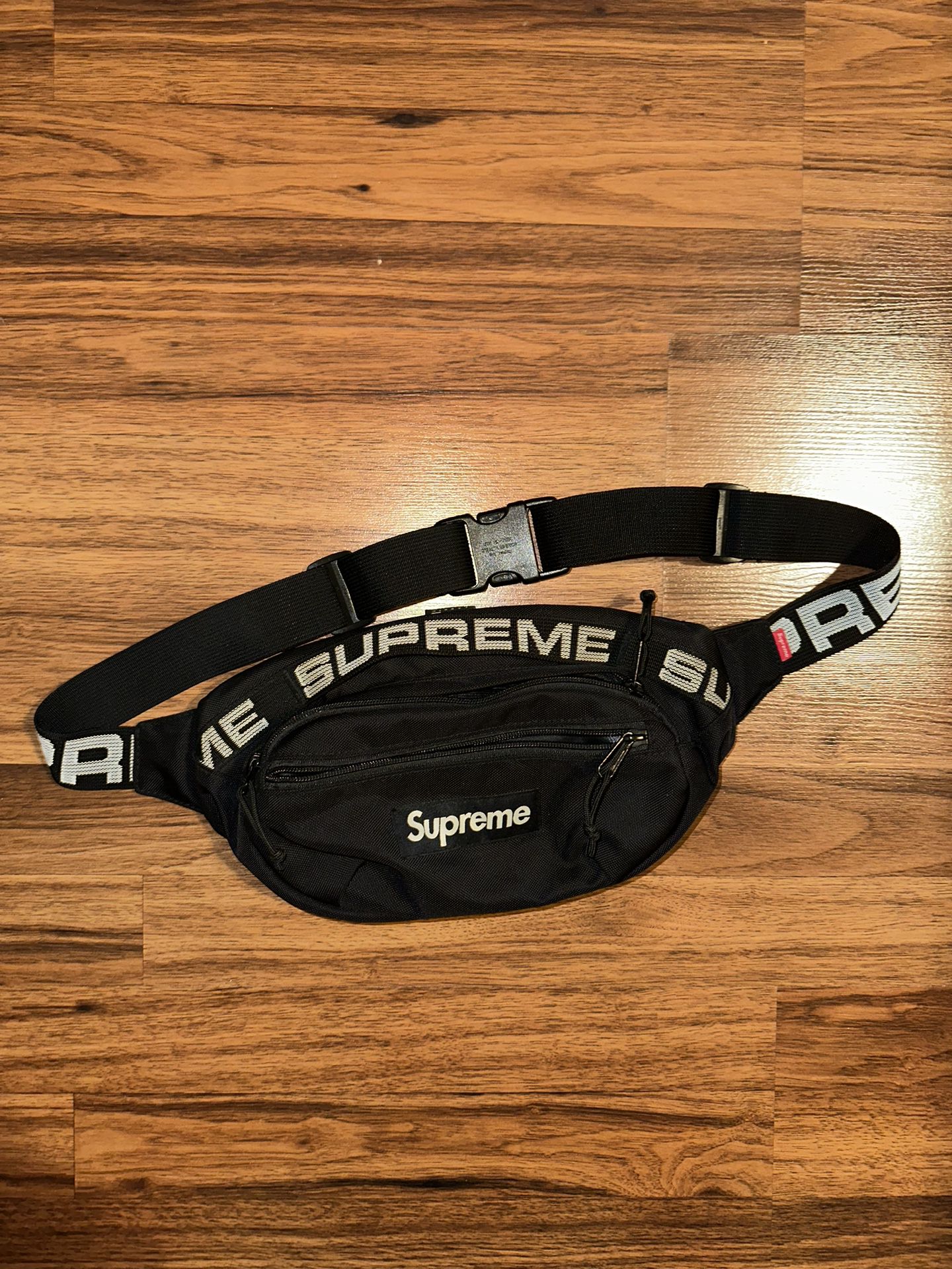 Supreme Waist Bag 2018